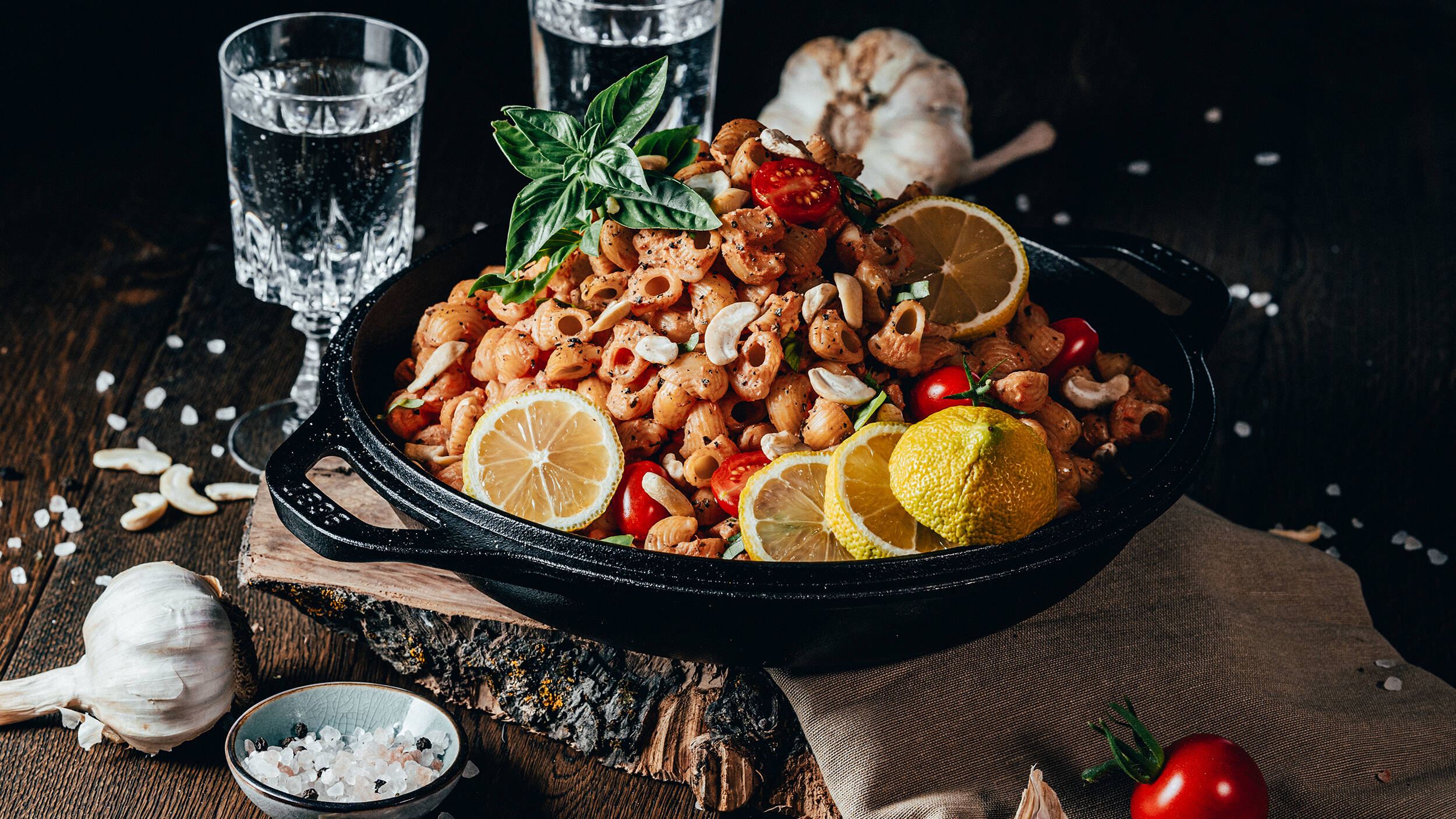 einfache Cashew-Tomaten Pasta vegan