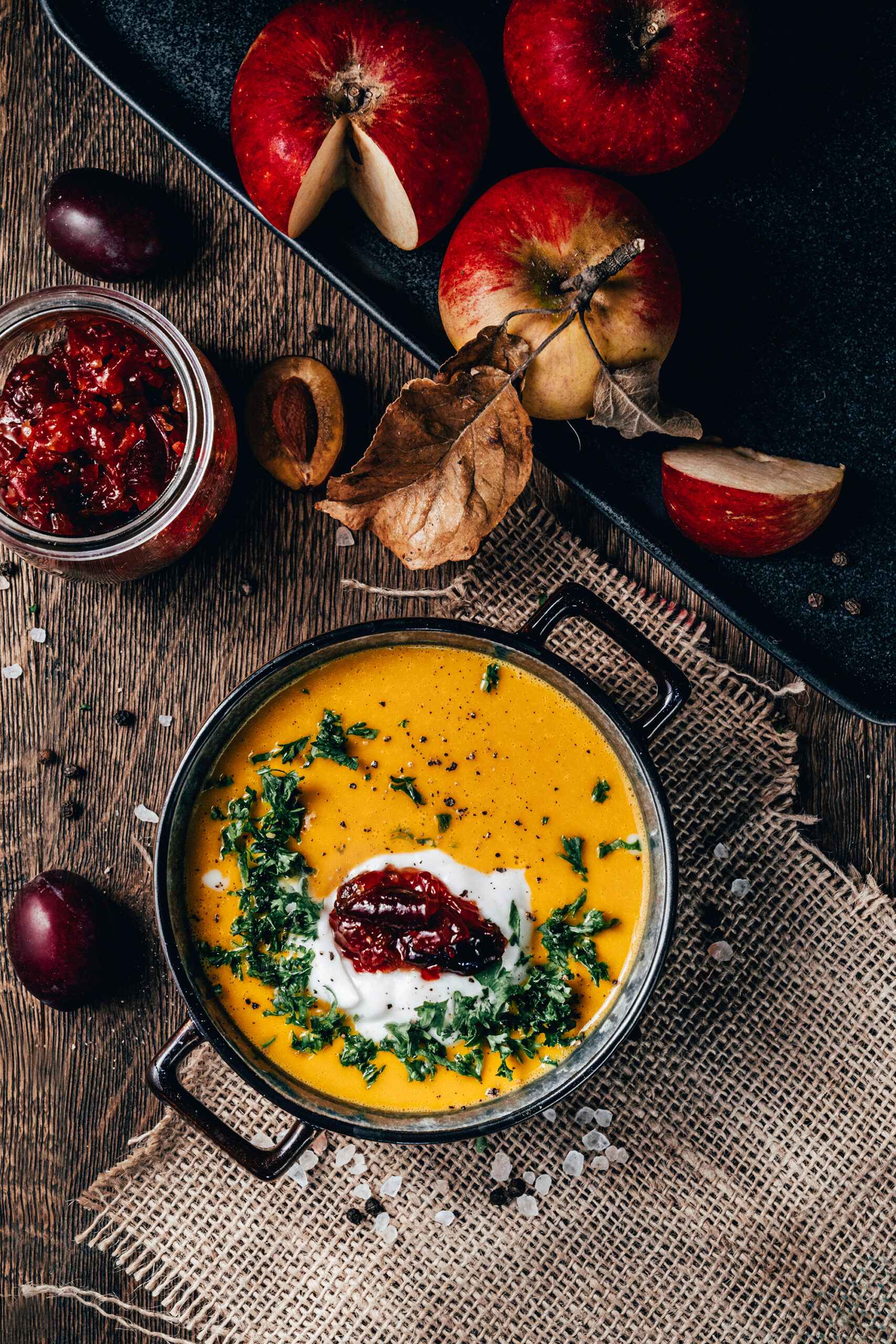 Butternurkürbis-Suppe_EarthneedsVegans