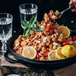 Schnelle Cashew-Tomaten Pasta vegan
