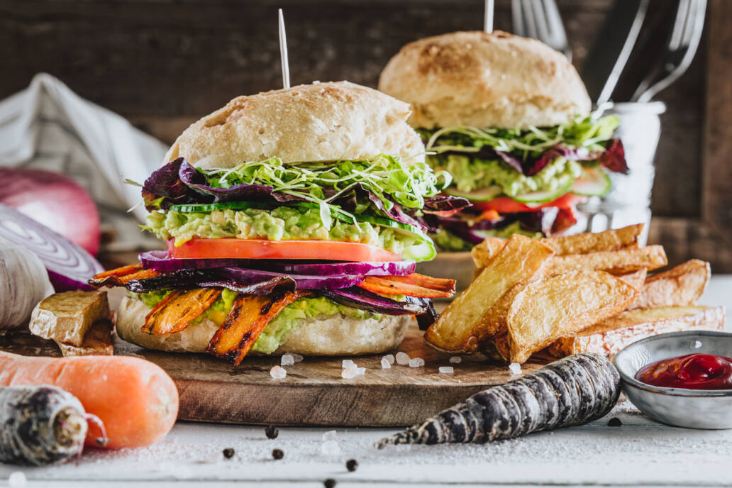 Karottenburger Earth needs vegans