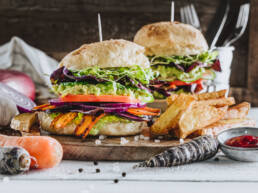 Karottenburger Earth needs vegans