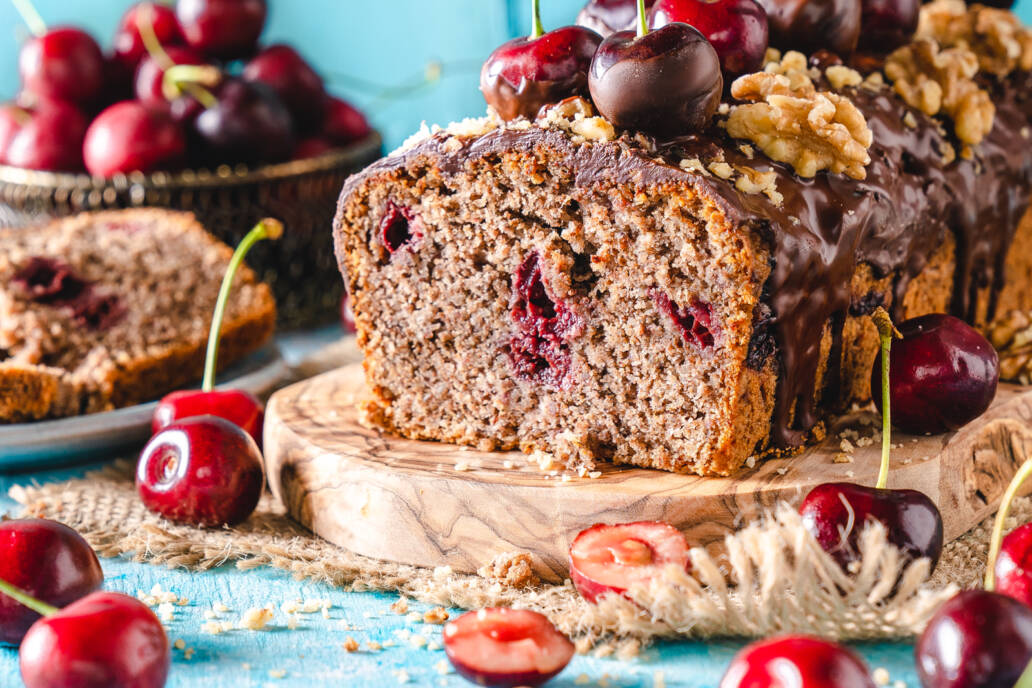 KIRSCH-WALNUSS BANANENBROT⁠ vegan