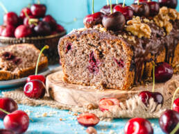 KIRSCH-WALNUSS BANANENBROT⁠ vegan