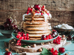 Pancakes vegan earthneedsvegans