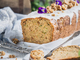 Nuss Zucchinikuchen vegan