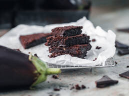 Aubergine and Chocolate Brownies