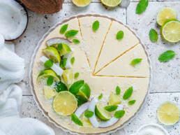 Vegan Batida de Coco Cake