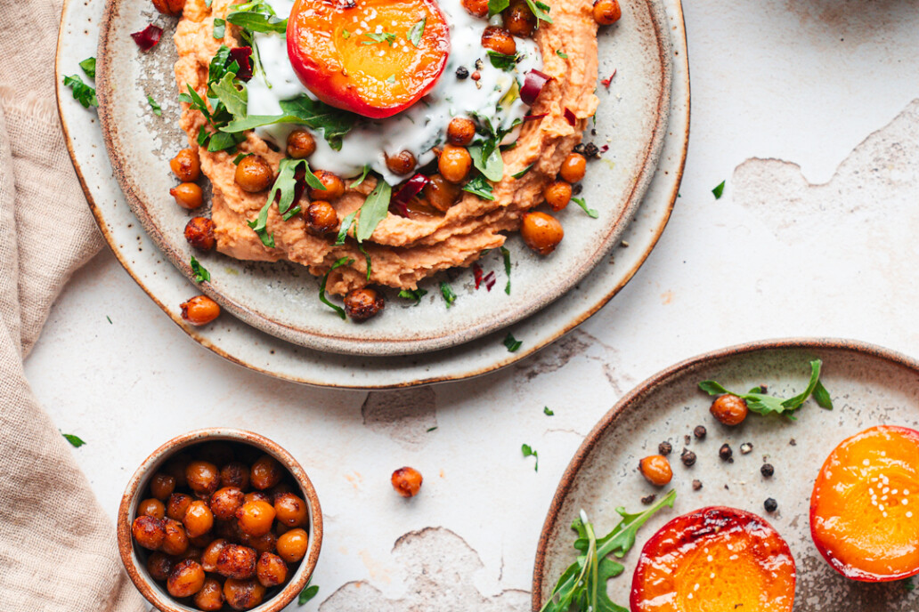 Apricot Hummus