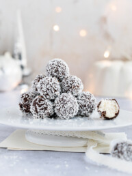 Bounty Snowballs vegan