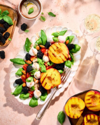 Gegrillte Pfirsiche Mandelmus Salatdressing
