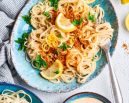 Vegane cremige Pasta al Limone