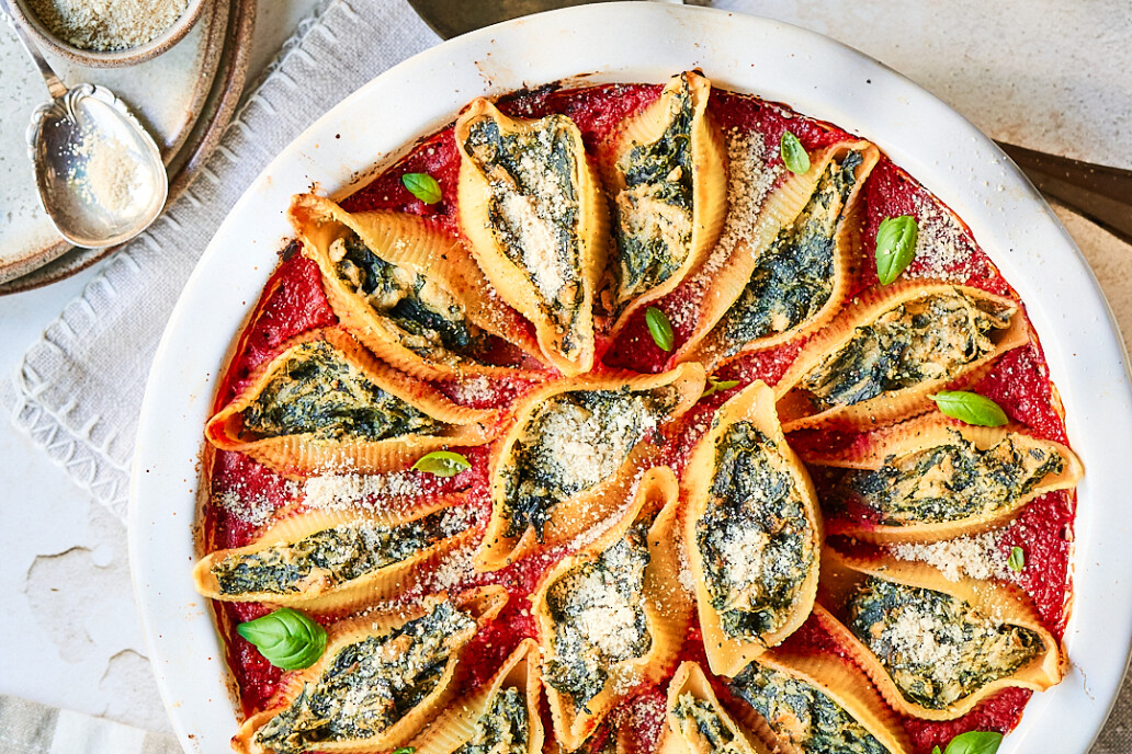 vegane Conchiglioni mit Spinat-Ricotta