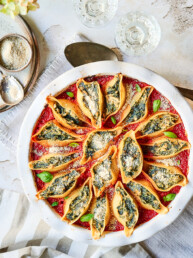 vegane Conchiglioni mit Spinat-Ricotta