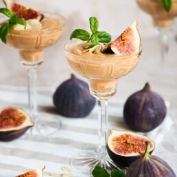 schnelles Mandel-Joghurt Dessert